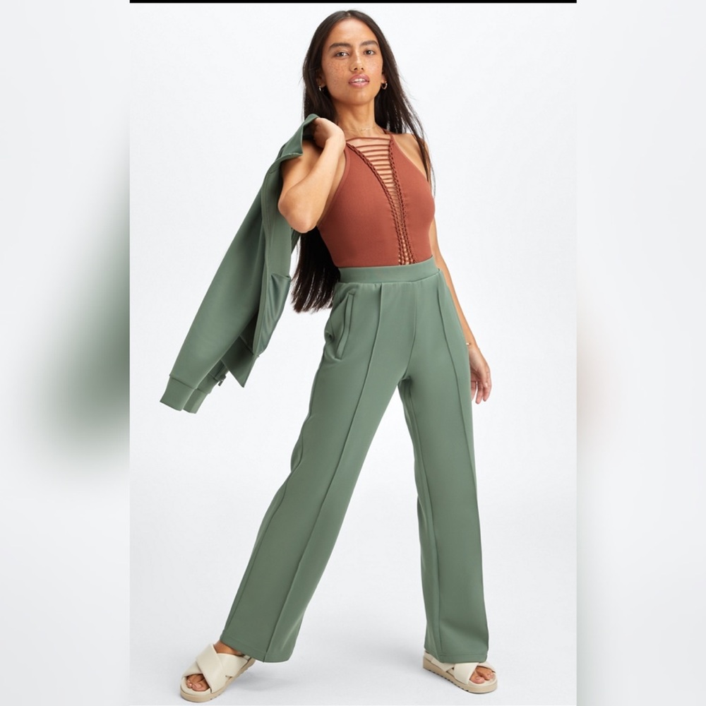 Fabletics plush interlock wide leg pants sage green pleated